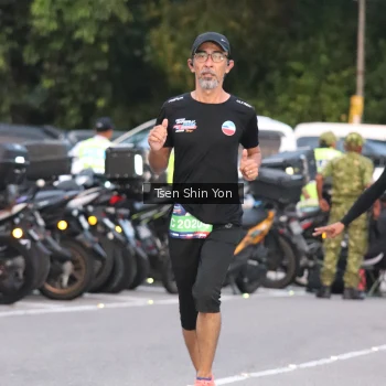 Runner Photo 3799010