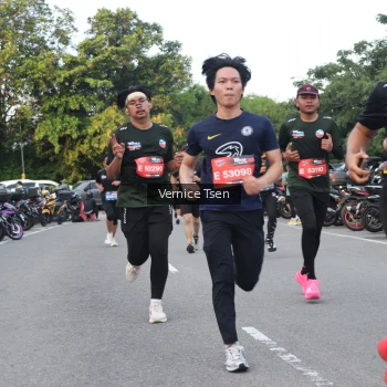 Runner Photo 3799061