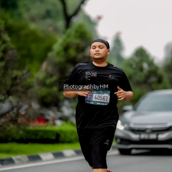 Runner Photo 3799073