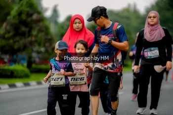 Runner Photo 3799095