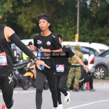 Runner Photo 3799100