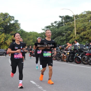 Runner Photo 3799122