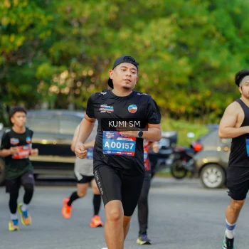 Runner Photo 3799136