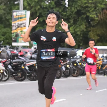 Runner Photo 3799142