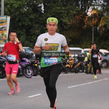 Runner Photo 3799210