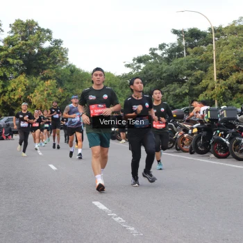 Runner Photo 3799220
