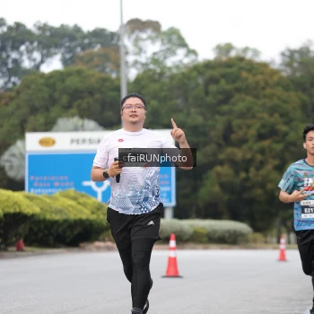 Runner Photo 3799311