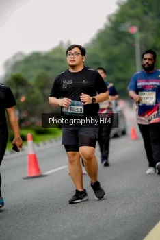 Runner Photo 3799338