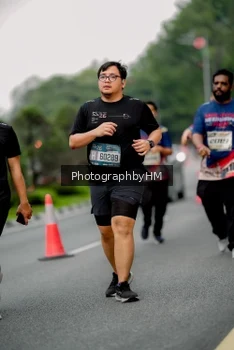Runner Photo 3799339