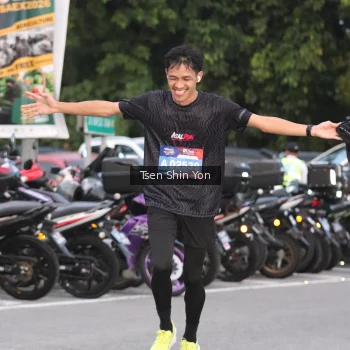Runner Photo 3799340