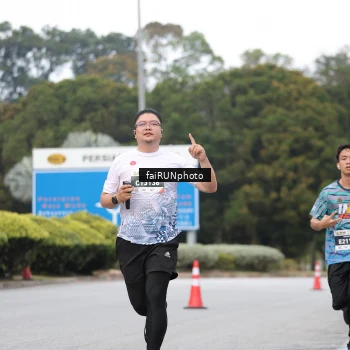 Runner Photo 3799345