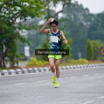 Runner Photo 3799389