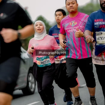 Runner Photo 3799390