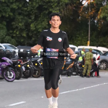 Runner Photo 3799416