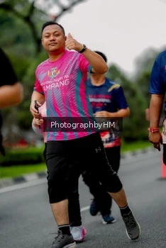 Runner Photo 3799443