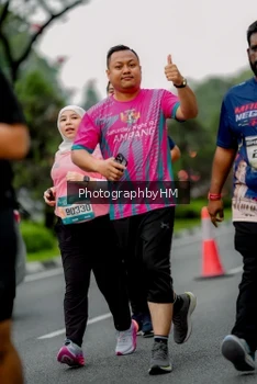 Runner Photo 3799455