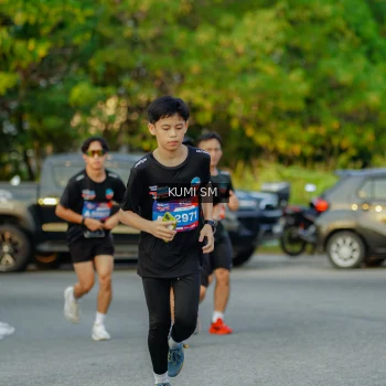 Runner Photo 3799457