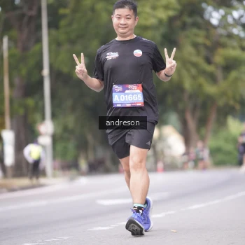 Runner Photo 3799493