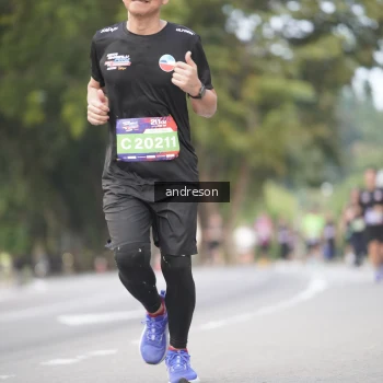 Runner Photo 3799504