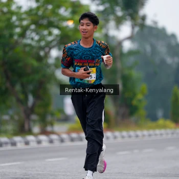 Runner Photo 3799546