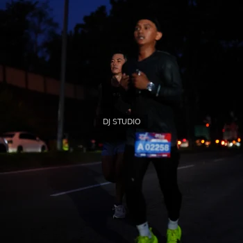 Runner Photo 3799562