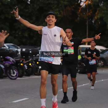 Runner Photo 3799582