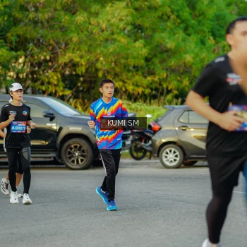 Runner Photo 3799597