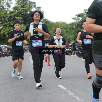 Runner Photo 3799626