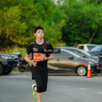 Runner Photo 3799641