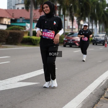 Runner Photo 3799643
