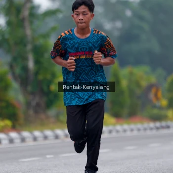 Runner Photo 3799673
