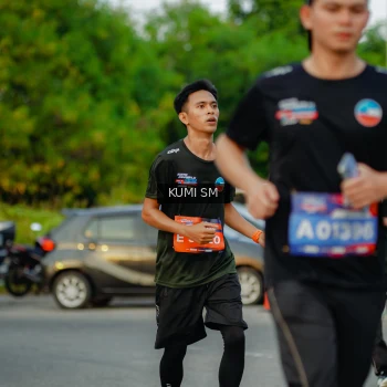 Runner Photo 3799703