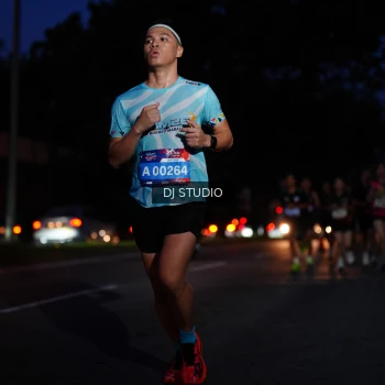 Runner Photo 3799705