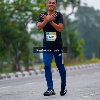Runner Photo 3799709