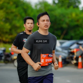 Runner Photo 3799738