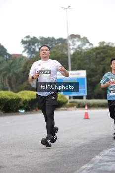 Runner Photo 3799740