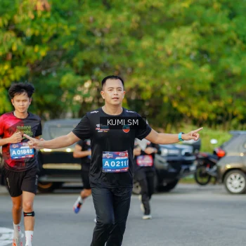 Runner Photo 3799759