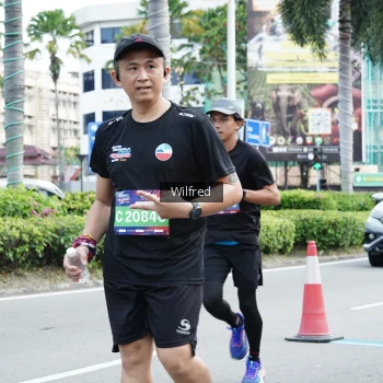 Runner Photo 3799767