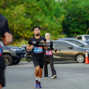 Runner Photo 3799778