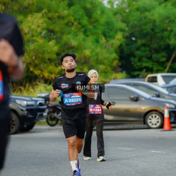 Runner Photo 3799779