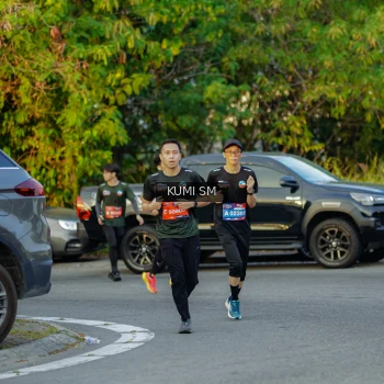 Runner Photo 3799789