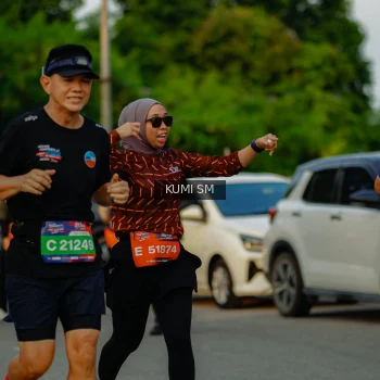 Runner Photo 3799833
