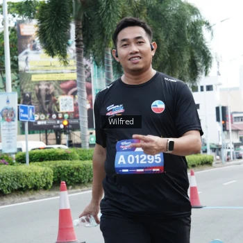 Runner Photo 3799866