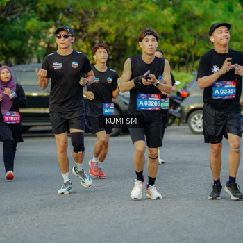Runner Photo 3799893