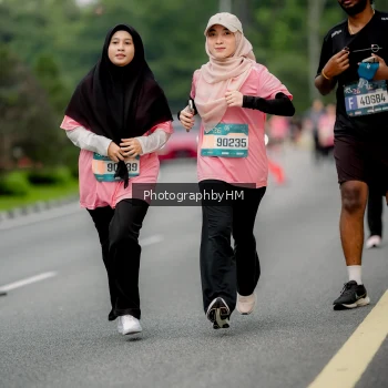 Runner Photo 3799913