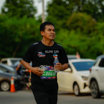 Runner Photo 3799971