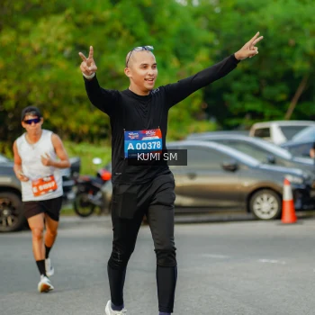 Runner Photo 3799975