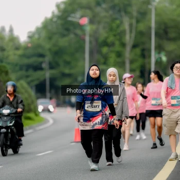 Runner Photo 3800051