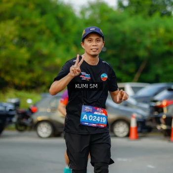 Runner Photo 3800067