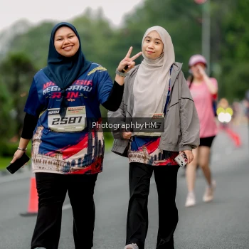 Runner Photo 3800112